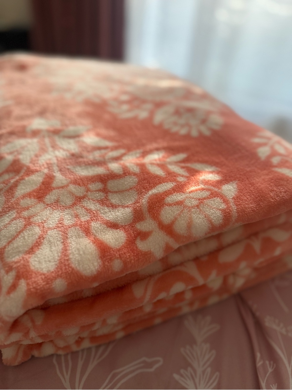 Floral Coral Plush Bath Towel - Soft Everyday Luxury